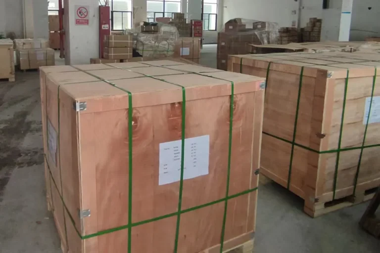 Haoyu auto parts packed in wooden box